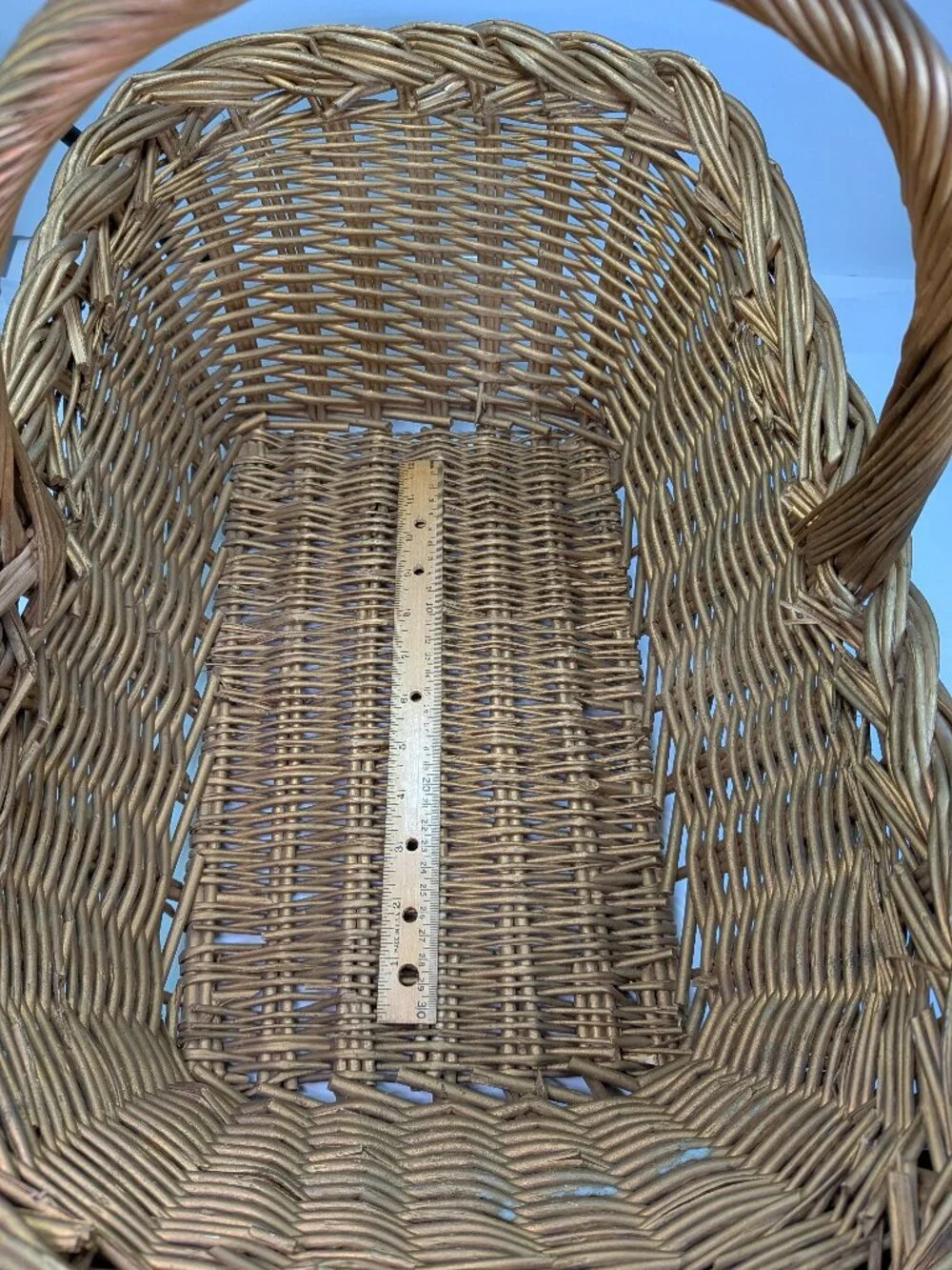 Vintage Extra Large Woven Wicker Basket Handle Scoop Gathering Trug Gold Brown